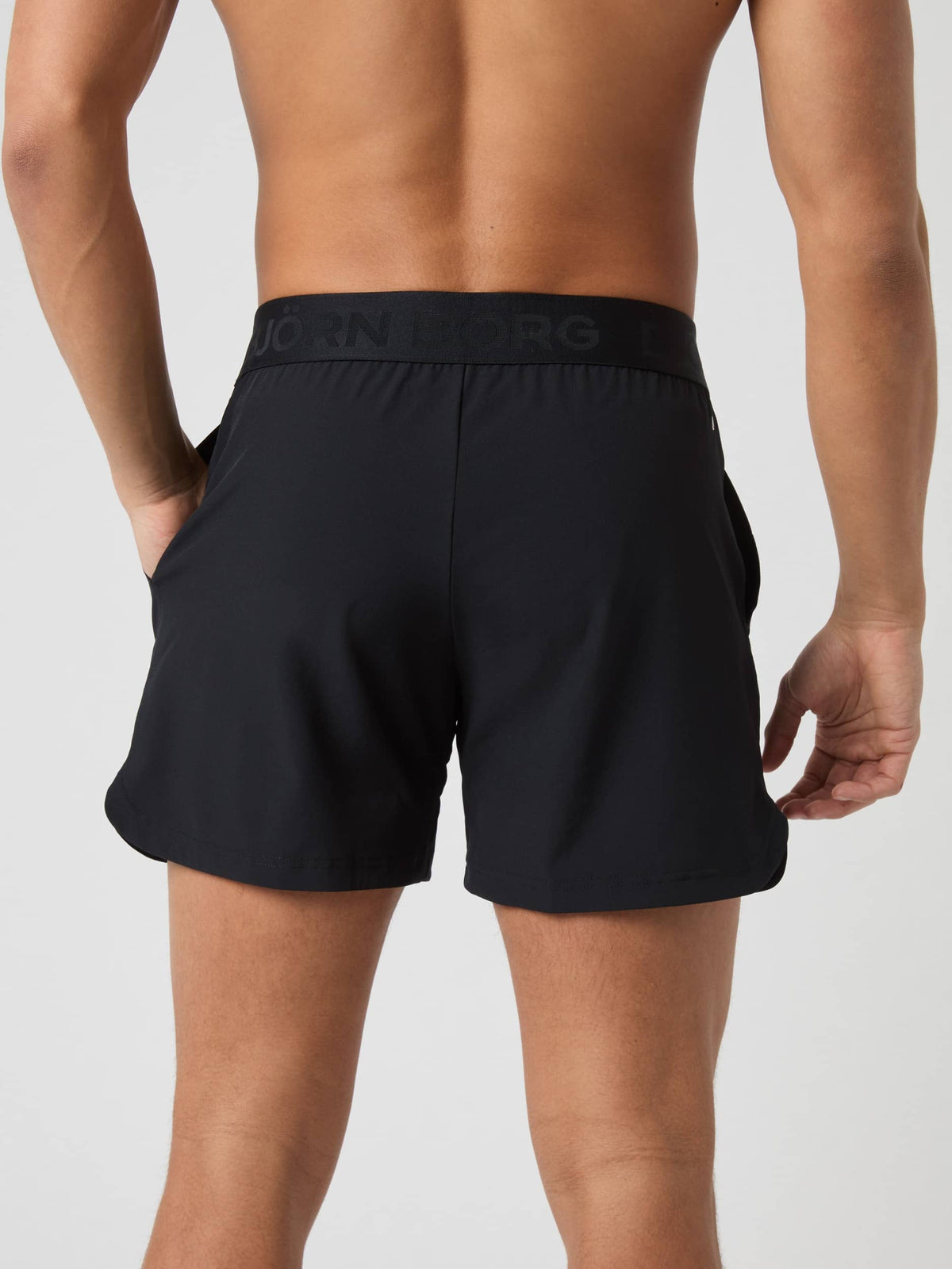 Borg Shorts 6 Inch - Men - Black White Logo